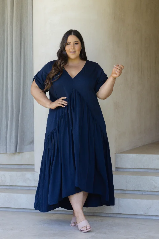 Best Seller Peak Maxi Dress | Navy