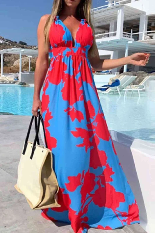 Trendsetter's Closet Contrast Halter Neck Maxi Dress