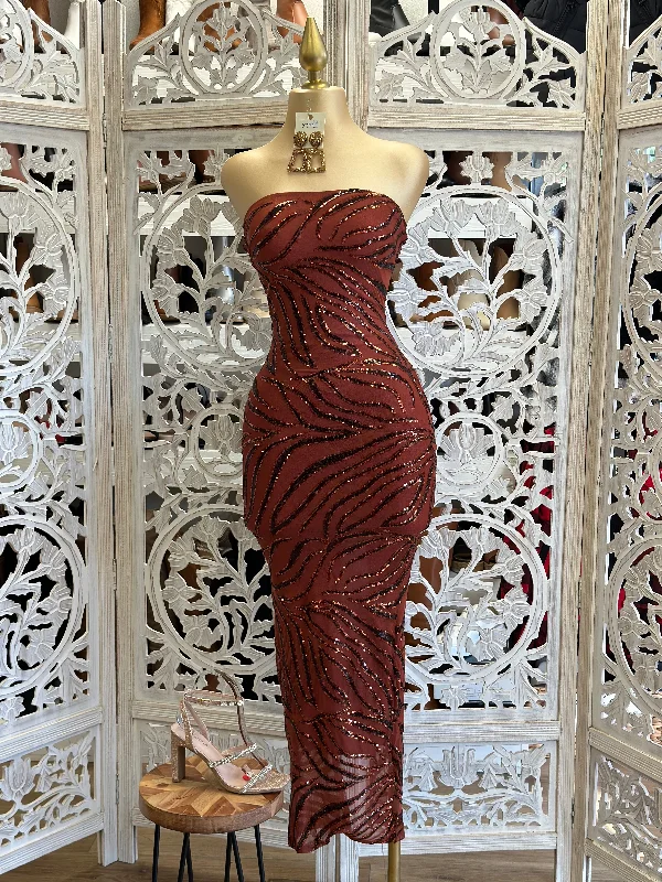 Trend Setting Threads Strapless Sequin Pattern Midi Dress