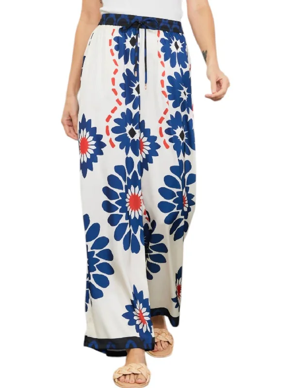 Exclusive Deals Online Wide Leg Pants In Ivory/navy