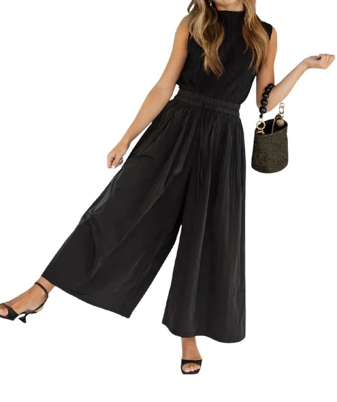 Redefining Women's Style Taffeta Palazzo Pants In Black