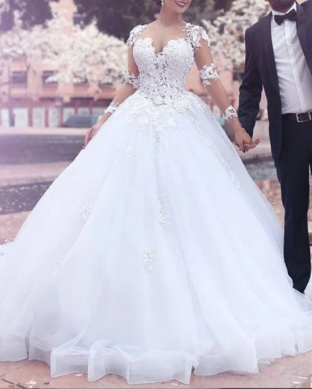 Fashion Forward Women Ball Gown Sweetheart Wedding Dresses Long Lace Appliques Bridal Gowns YWD135