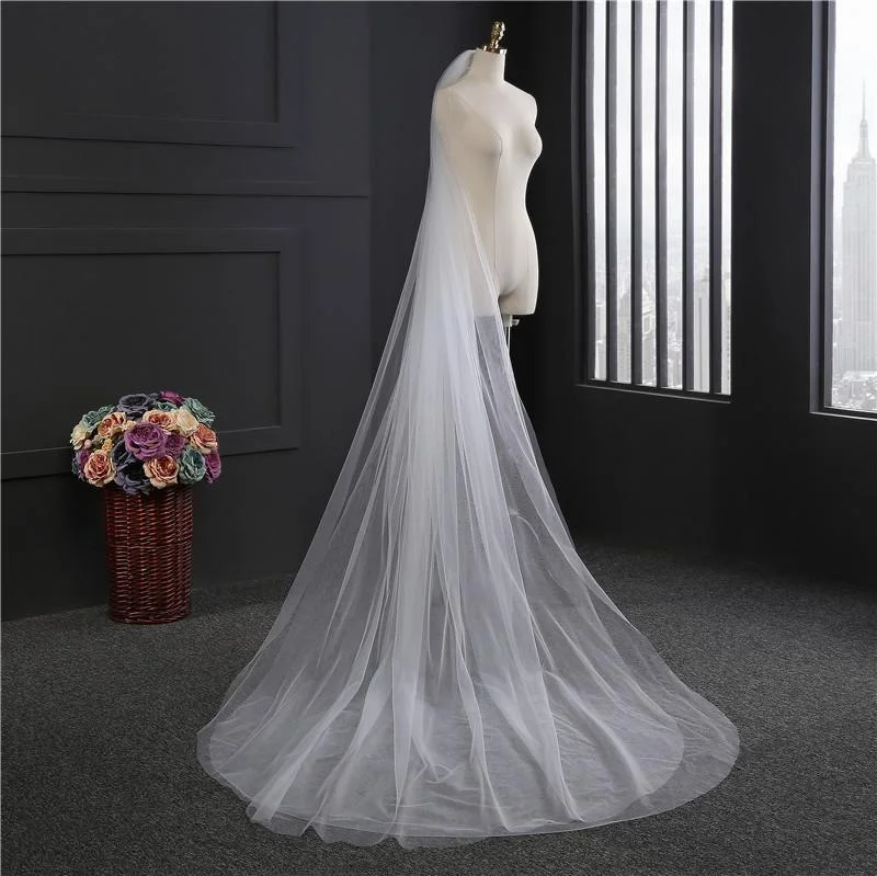 Holiday Attire Sale 3M With Comb Wedding Veil