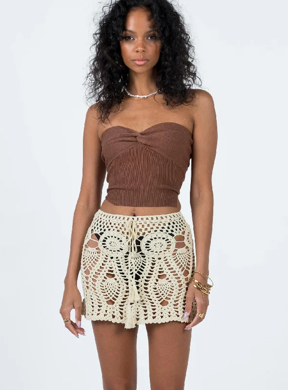 Update With Cottagecore Styles Blooming Crochet Mini Skirt Beige