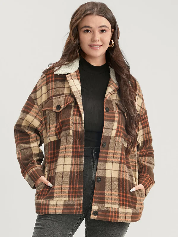 Latest Fashion Plaid Flap Pocket Button Up Coat