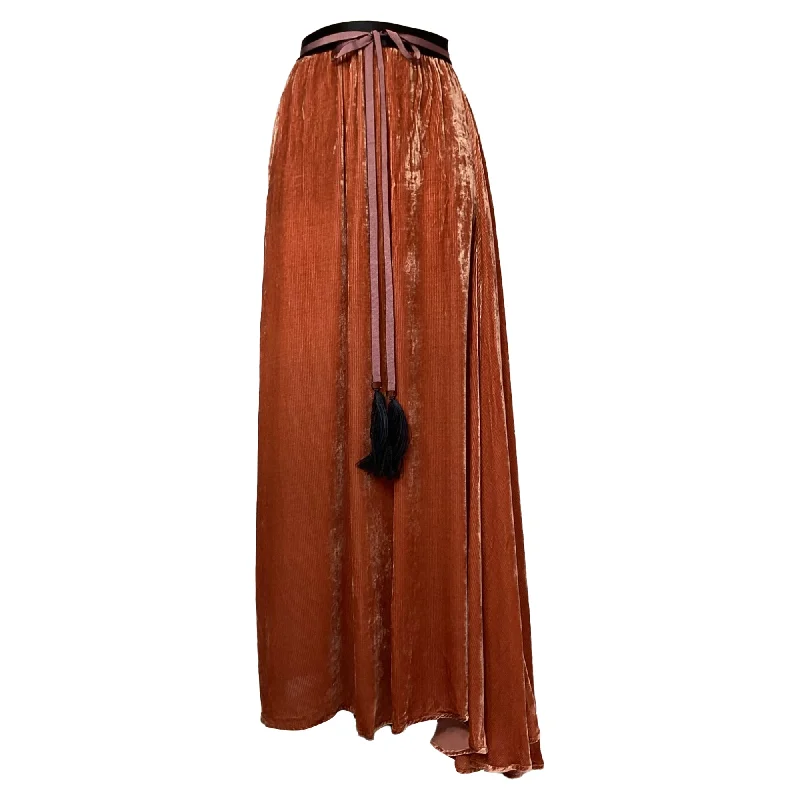 Trendy Street Style Attire Ann Demeulemeester Ribbed Maxi Skirt with Tasseled Ribbon Belt in Brown Cupro