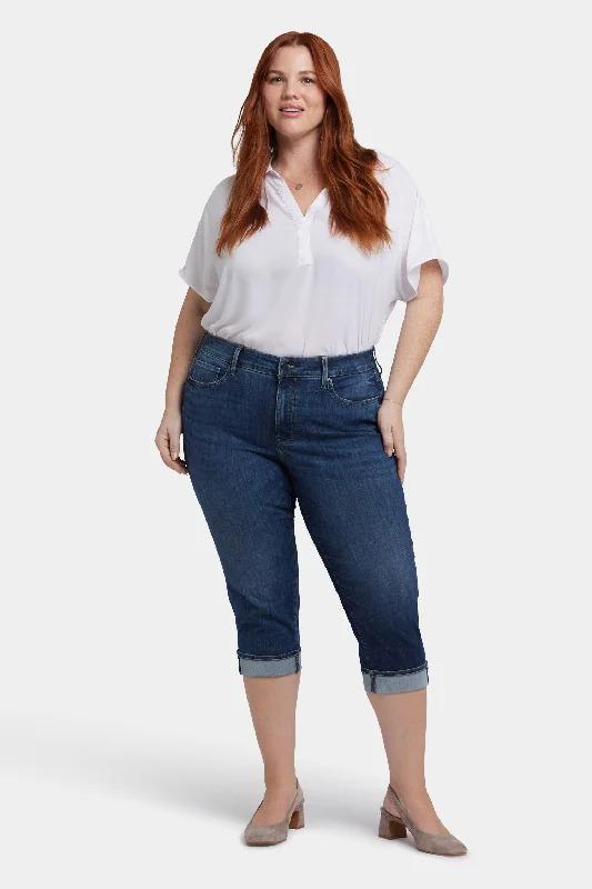 Dive Into Trendy Women's Fashion Marilyn Straight Crop Jeans In Plus Size - Rio Rapids