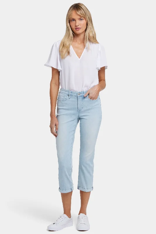 Versatile Wardrobe Essentials Chloe Skinny Capri Jeans - Clear Waters