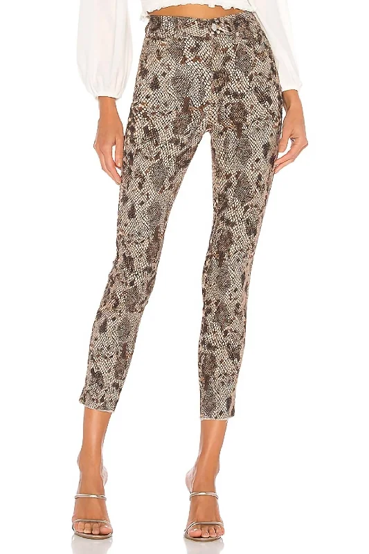 Style Redefined High Rise Jegging In Two Faced Snake