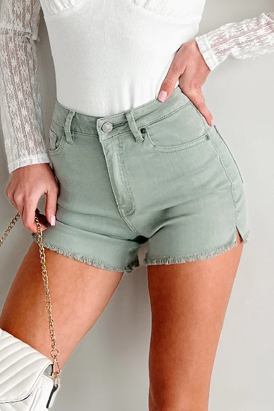 Seasonal Fashion Jennilyn High Rise Frayed Hem Denim Kancan Shorts (Olive)