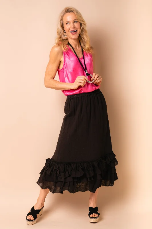 Fashion Forward, Function First Sua Skirt in Onyx